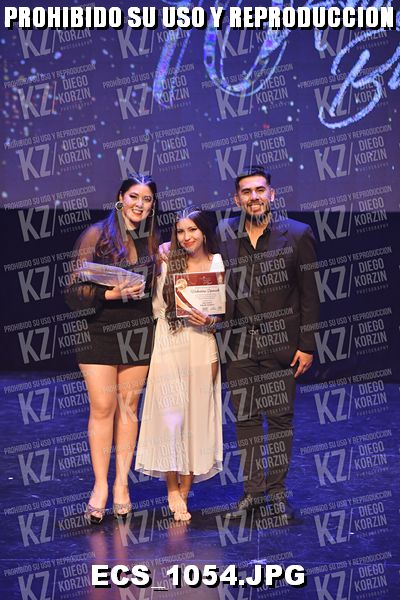 ENTREGA DE DIPLOMA